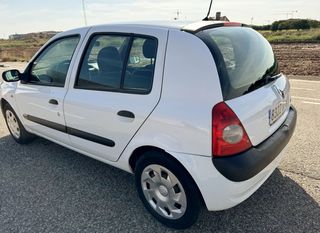 Renault Clio 1.2 gasolina 5 puertas