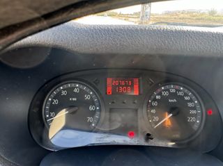 Renault Clio 1.2 gasolina 5 puertas