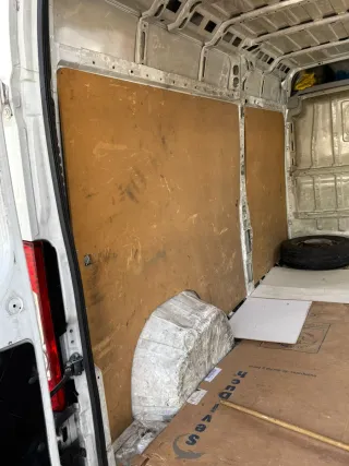 Peugeot e-Boxer 2011