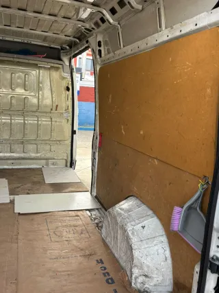 Peugeot e-Boxer 2011