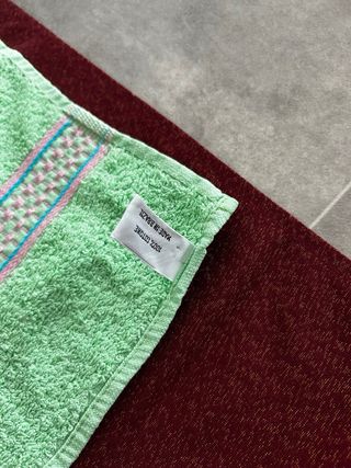 Asciugamano verde cotone nuovo