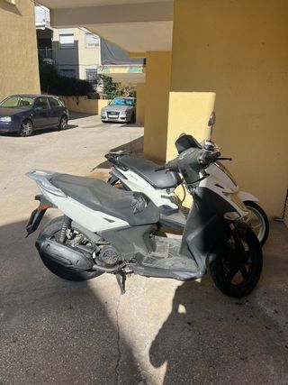 Kymco Agility City 125cc Scooter