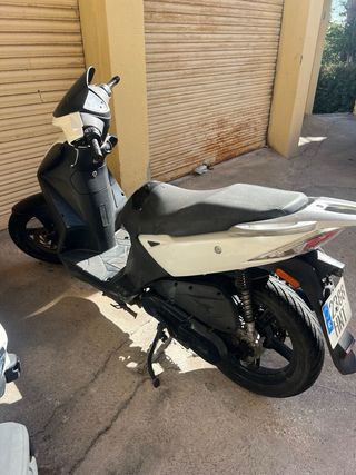 Kymco Agility City 125cc Scooter