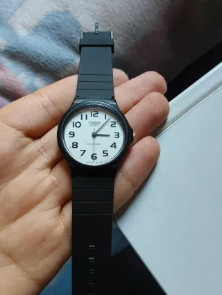 Casio MQ-24 Reloj Analógico Negro