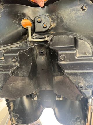 Guantera Piaggio Liberty