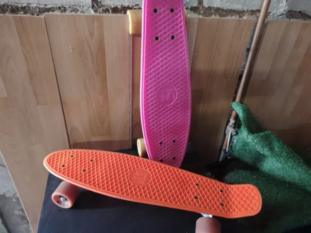 2 Patinetes Penny (Naranja y Rosa)