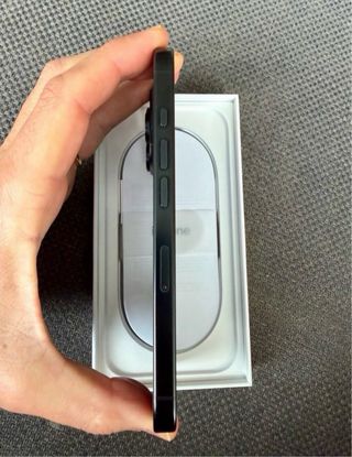 iPhone 16 Pro Space Gray