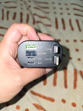 Cargador M4 para Coche 5 en 1