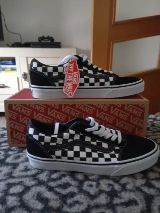 Vans cuadros talla 42 nuevas