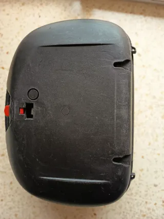 3 Maletas Moto GIVI Negras y Rojas.
