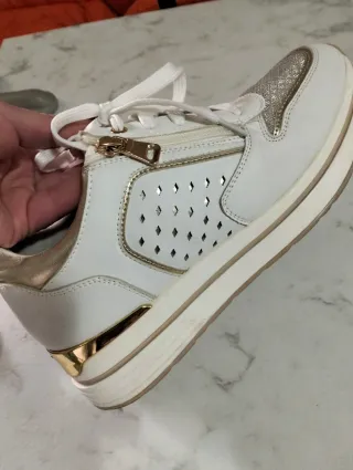 Scarpe donna bianche e oro