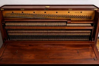 Piano antiguo Boisselot & Cie (S. XIX)