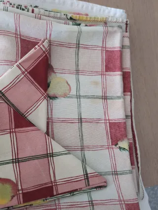 Mantelería antigua tela cuadros azul y amarillo