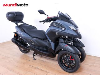 YAMAHA TRICITY 300
