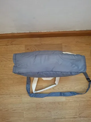 Bolsa Mustela bebé gris