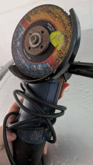 Amoladora radial eléctrica