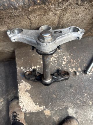 Tijas Honda CBR 125 R 2005 En buen estado