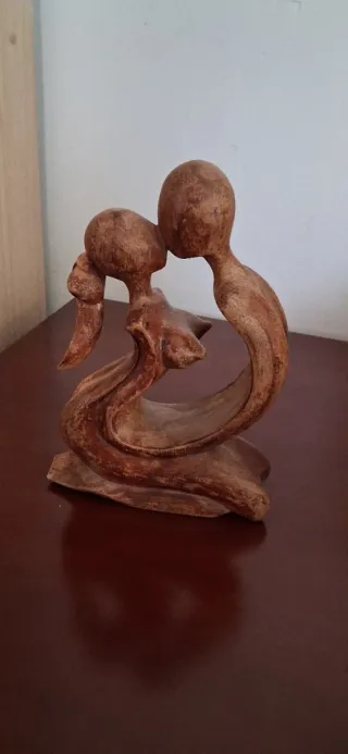 Figura Pareja Enamorados Madera
