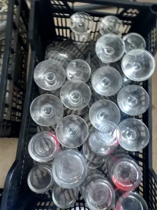 Lote de vasos y copas de cristal