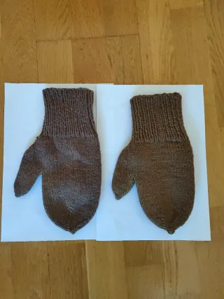 Manoplas lana artesanos años 60