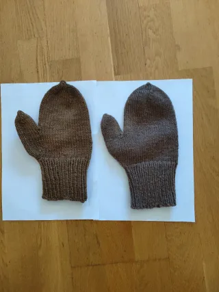 Manoplas lana artesanos años 60