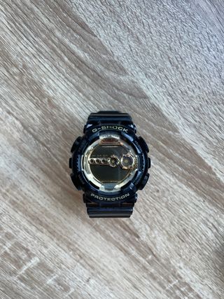 Reloj G-SHOCK Negro y Dorado