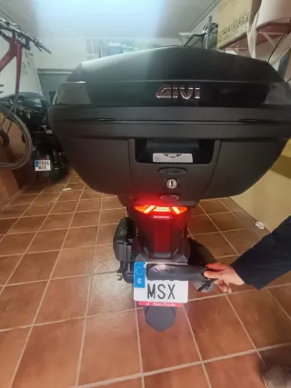 Honda Forza 125 Negra Automática