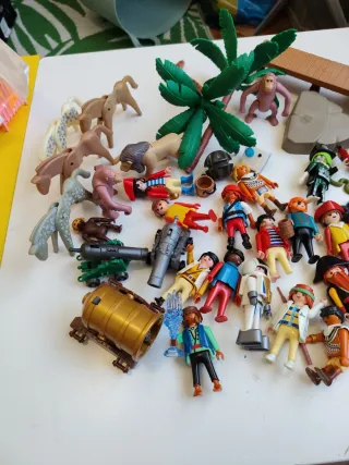 Playmobil Lote Variado Figuras y Accesorios