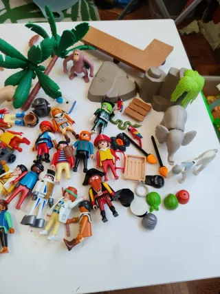 Playmobil Lote Variado Figuras y Accesorios