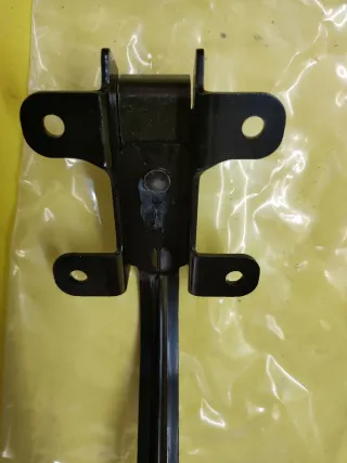 ASEGURADOR TOPE PUERTA TRASERA SPRINTER VW LT II