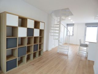 Ático en alquiler en Pueblo Nuevo en Madrid