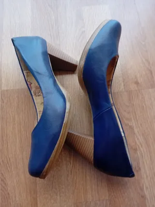 Zapatos de piel azul marino n.40