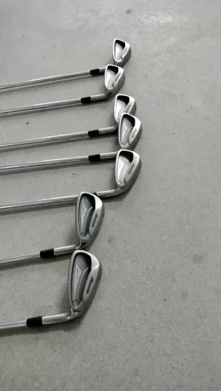 Palos de Golf Mizuno 4-P