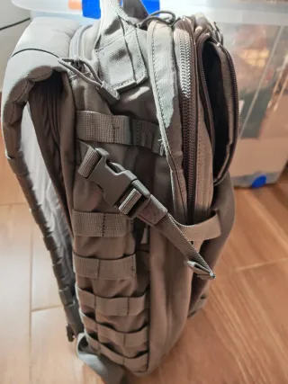 Mochila 5.11 Rush 24 2.0 Gris 37 litros