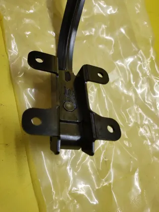 ASEGURADOR TOPE PUERTA TRASERA SPRINTER VW LT II