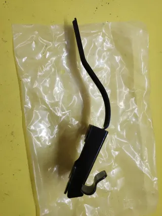 ASEGURADOR TOPE PUERTA TRASERA SPRINTER VW LT II