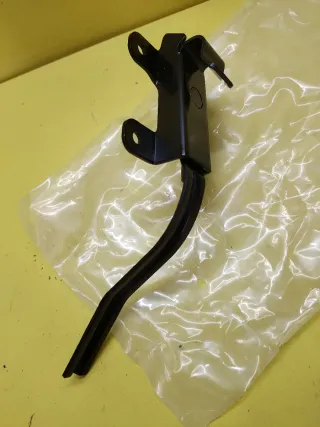 ASEGURADOR TOPE PUERTA TRASERA SPRINTER VW LT II