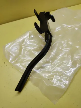 ASEGURADOR TOPE PUERTA TRASERA SPRINTER VW LT II