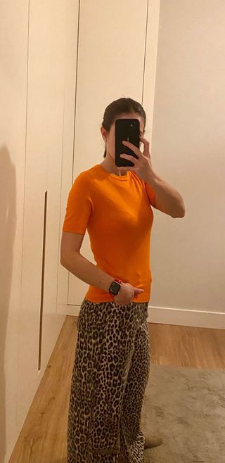 Jersey naranja manga corta. Nuevo