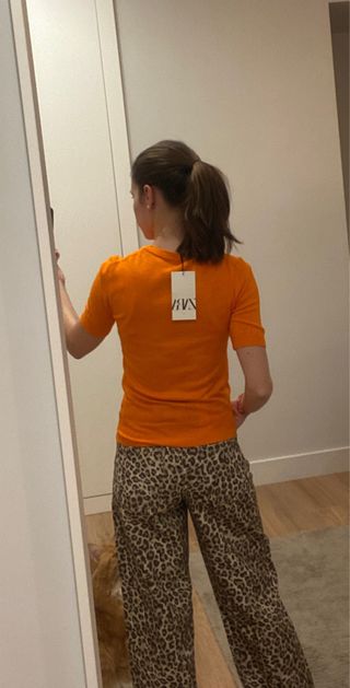 Jersey naranja manga corta. Nuevo
