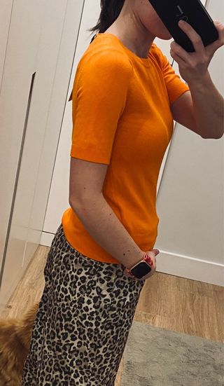 Jersey naranja manga corta. Nuevo