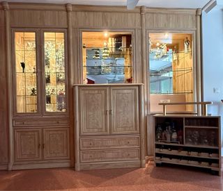 Mueble de salón de madera