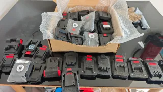 Lote 44 adaptadores para batería