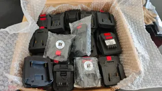 Lote 44 adaptadores para batería