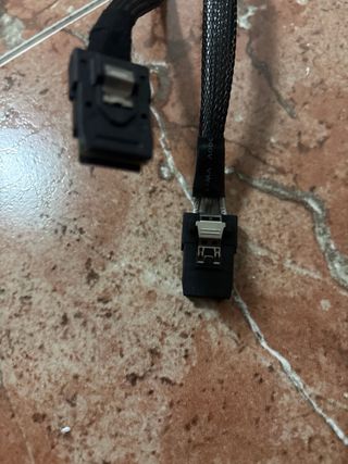 Tarjeta RAID Dell PCIe x8 SATA/SAS Doble HBA