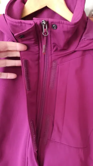 Anorak Morado con Capucha