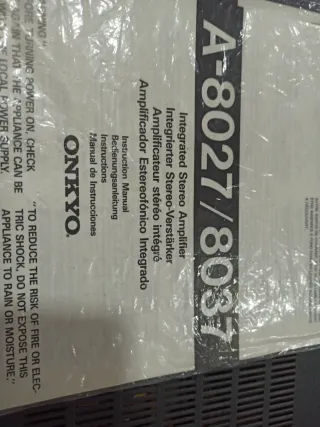 Amplificador Onkyo Negro