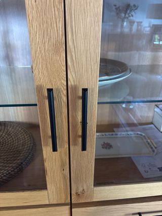 Vitrina madera y cristal seminueva