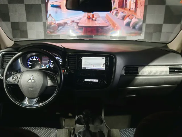 Mitsubishi Outlander 2.2 DI-D 150CV - 2017