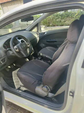 Opel Corsa 2010